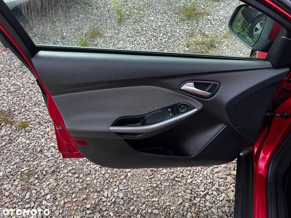 Ford Focus 1.6 TDCi Trend - 24