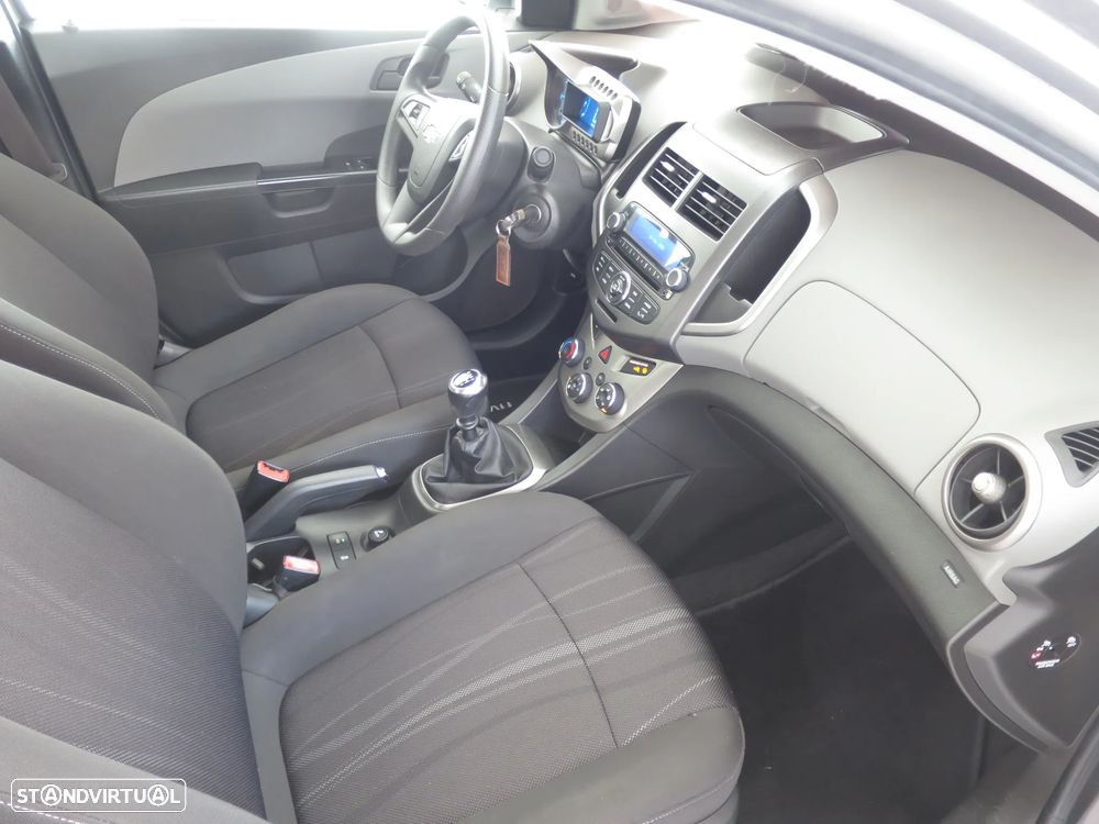 Chevrolet Aveo 1.3 VCDi LT - 8