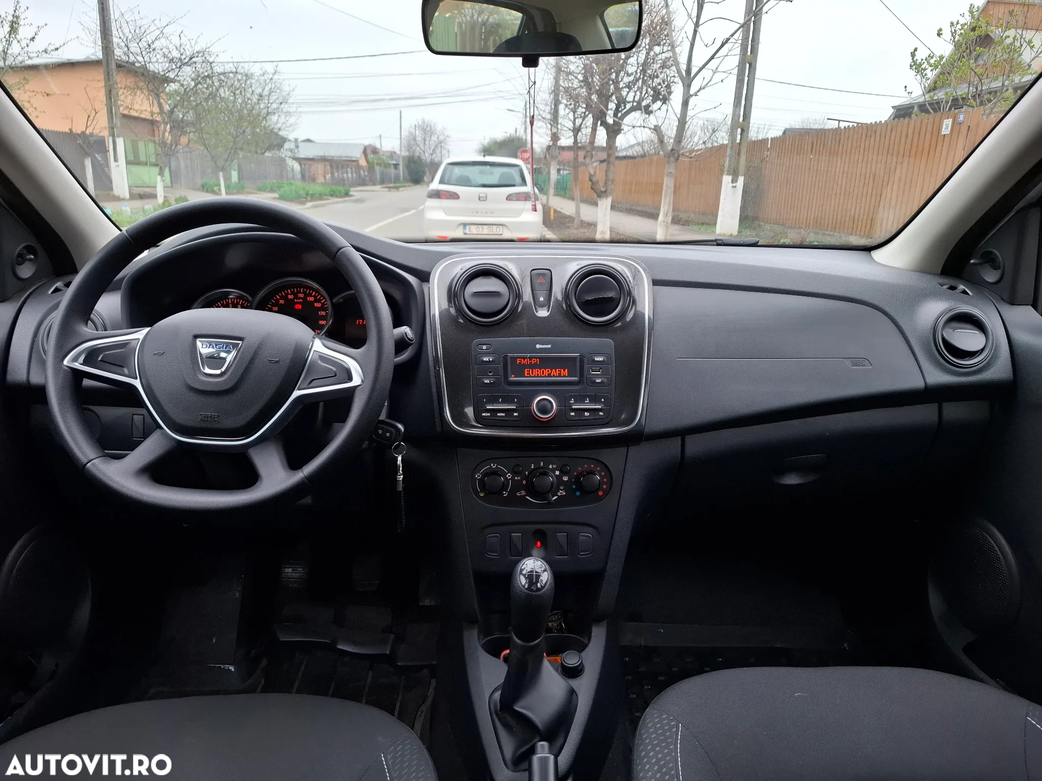 Dacia Logan MCV 1.0 SCe SL PLUS - 12