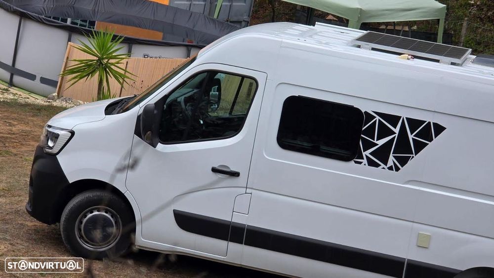 Renault Master Camper Van - 7