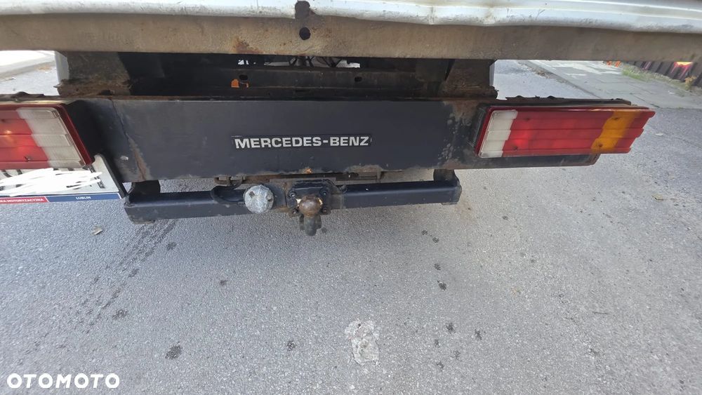 Mercedes-Benz Sprinter - 25