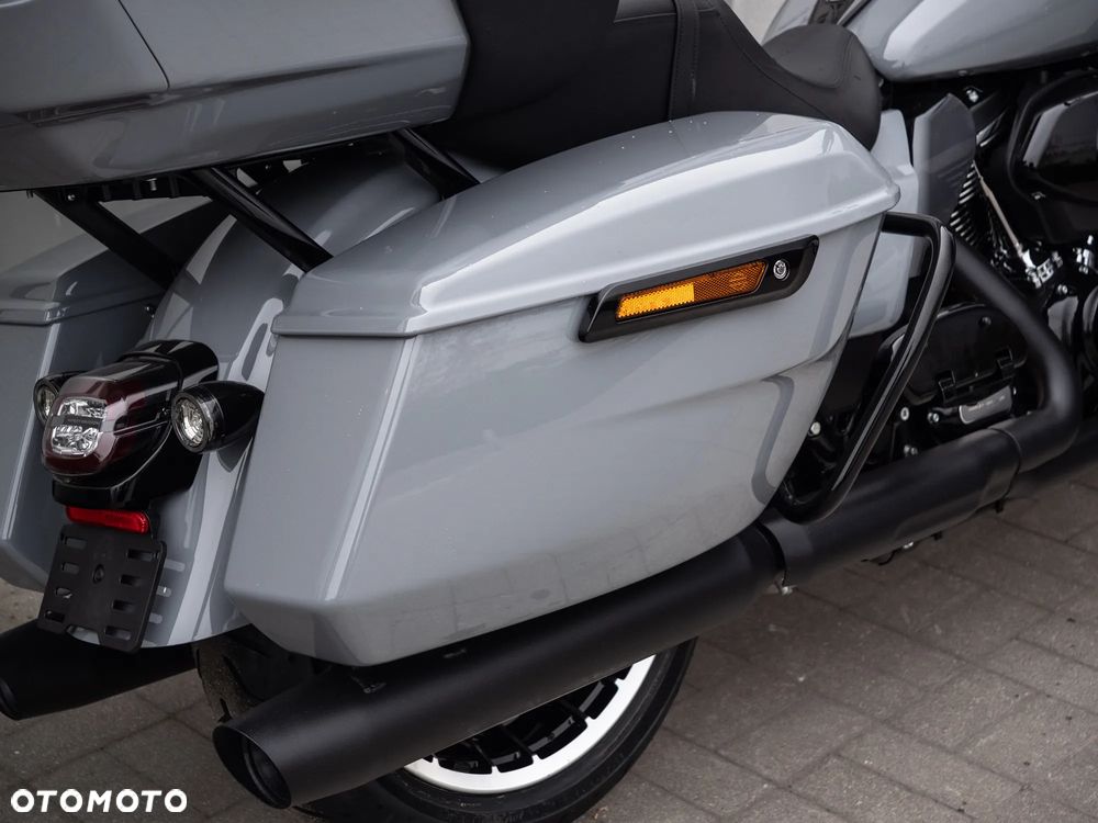 Harley-Davidson Touring Road Glide - 21