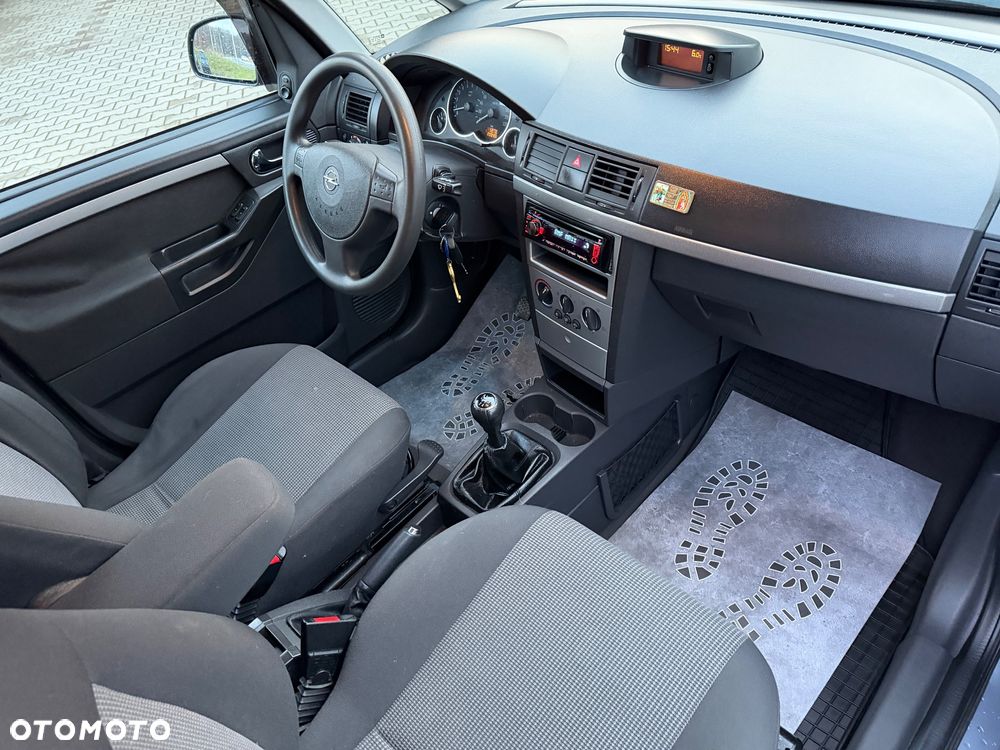 Opel Meriva 1.6 16V Edition - 11