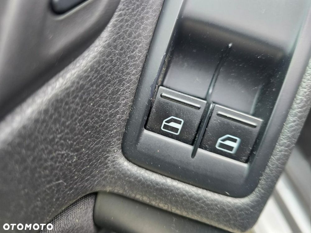 Volkswagen Golf - 20