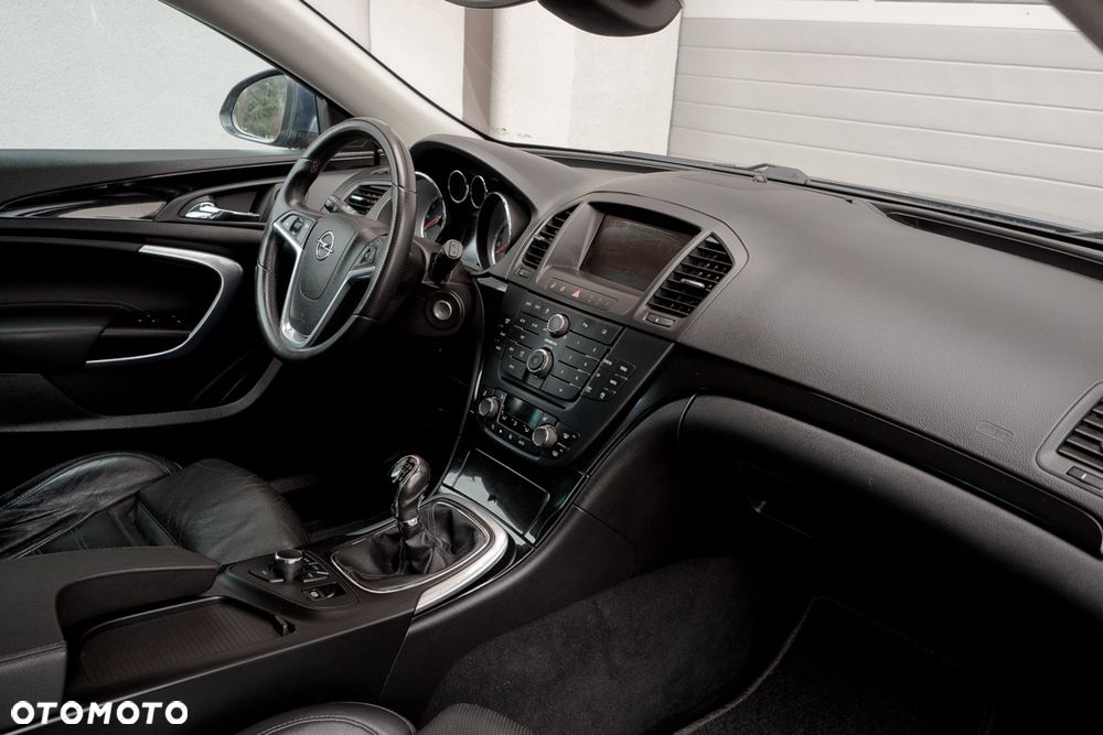 Opel Insignia 1.6 T Sport - 30