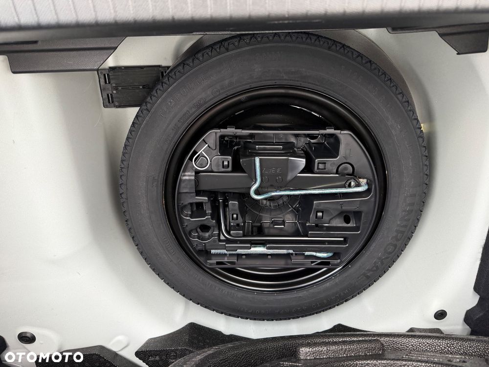 Peugeot 208 1.2 mHEV GT - 16