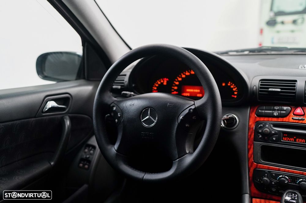 Mercedes-Benz C 220 CDi Classic - 22
