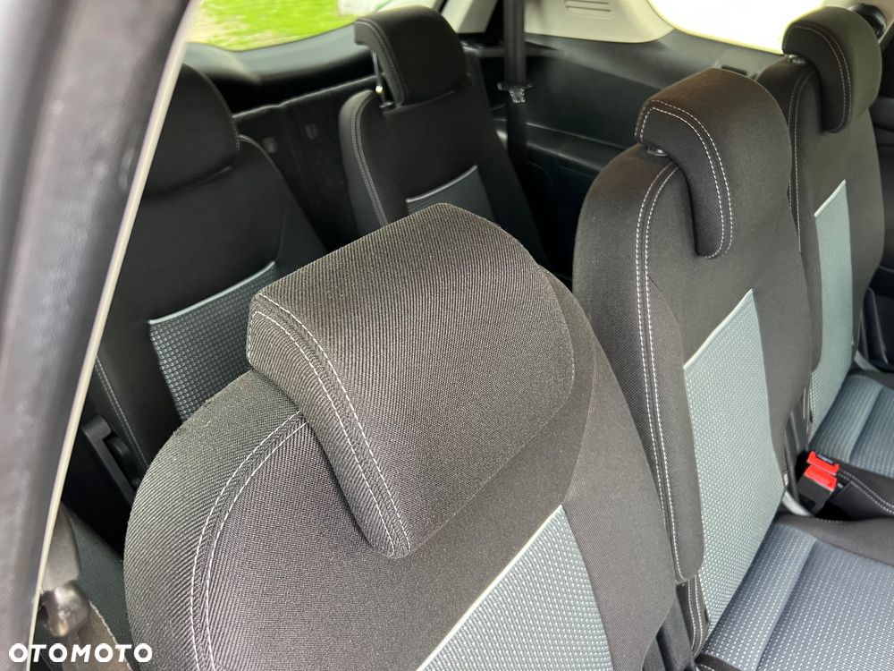 Ford S-Max 2.0 TDCi DPF Champions Edition - 18
