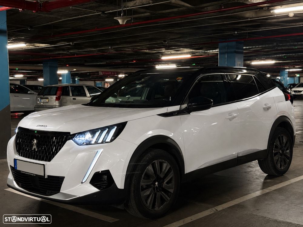 Peugeot 2008 PureTech 130 EAT8 GT Exclusive - 3