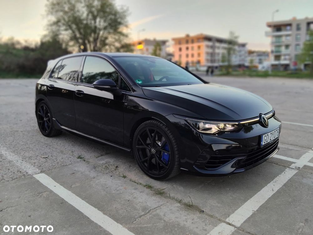 Volkswagen Golf - 8