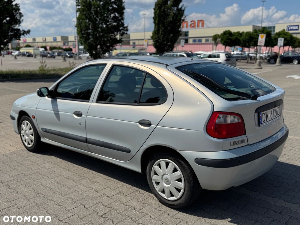 Renault Megane 1.4 RN 16V (klm) - 7