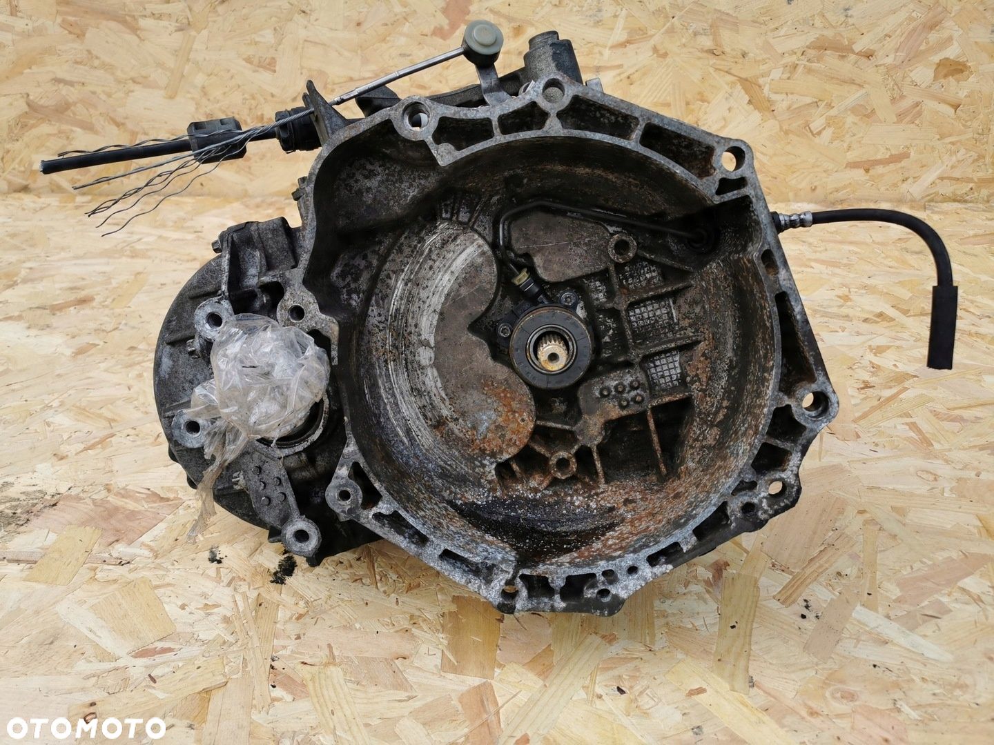 Opel Astra J skrzynia biegów 55192042 Manualna 1.7 Diesel 110KM 2013r - 1