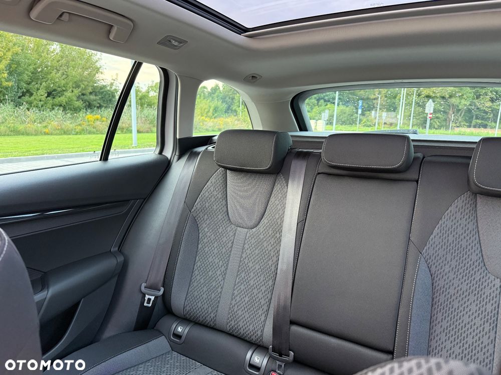 Skoda Octavia 2.0 TDI SCR Clever DSG - 15
