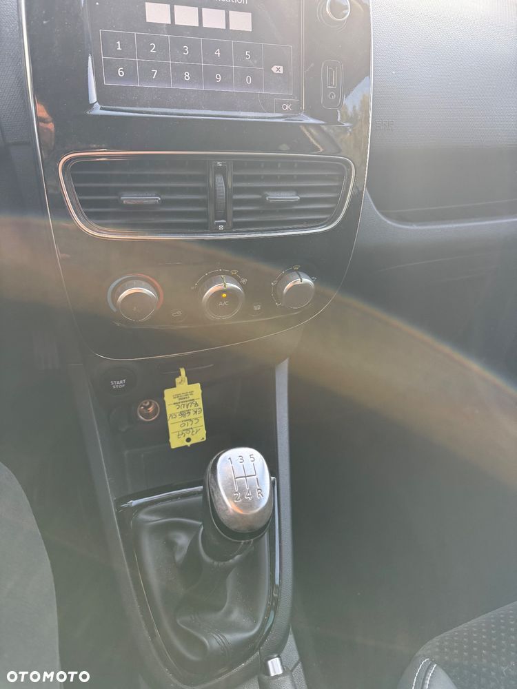 Renault Clio 1.2 16V Limited - 18
