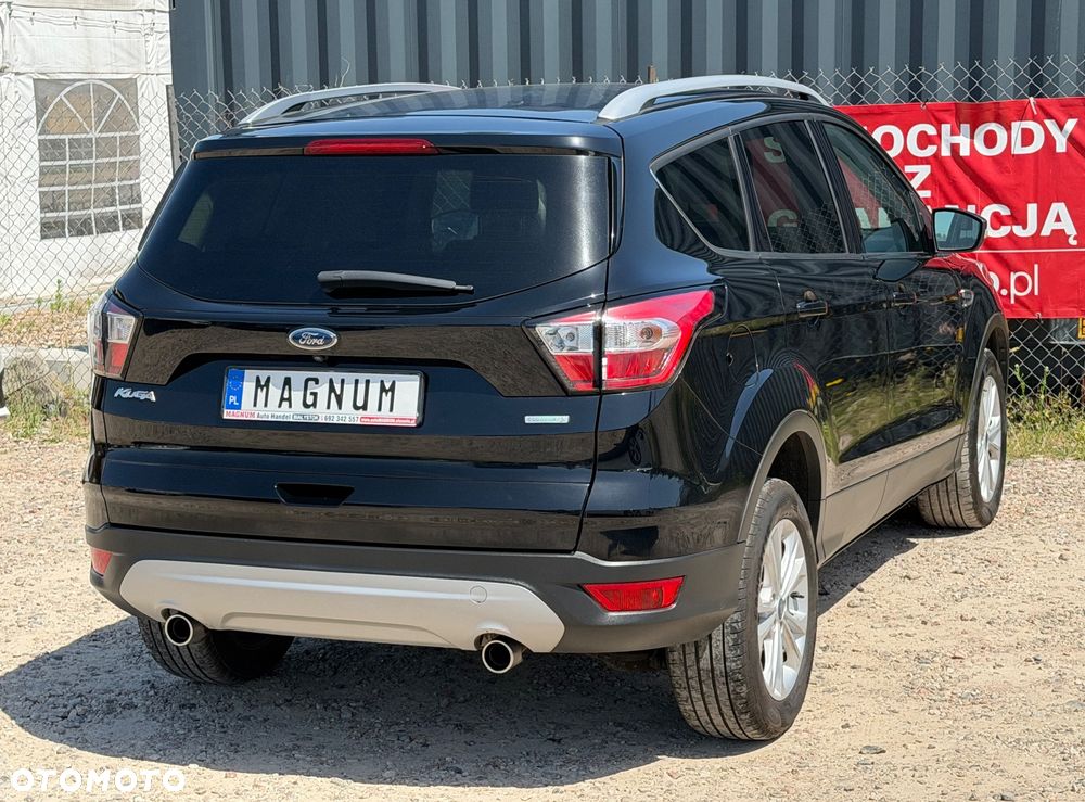 Ford Kuga - 25