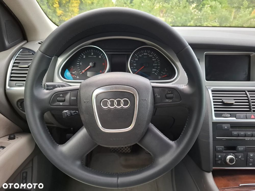 Audi Q7 3.0 TDI DPF Quattro Tiptronic - 9