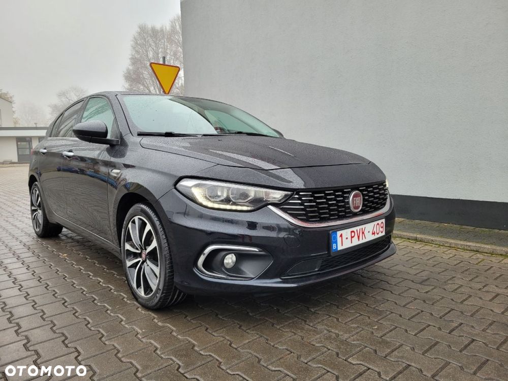 Fiat Tipo 1.4 T-Jet 16v S-Design - 1