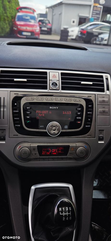 Ford Kuga 2.0 TDCi 4WD Titanium - 28