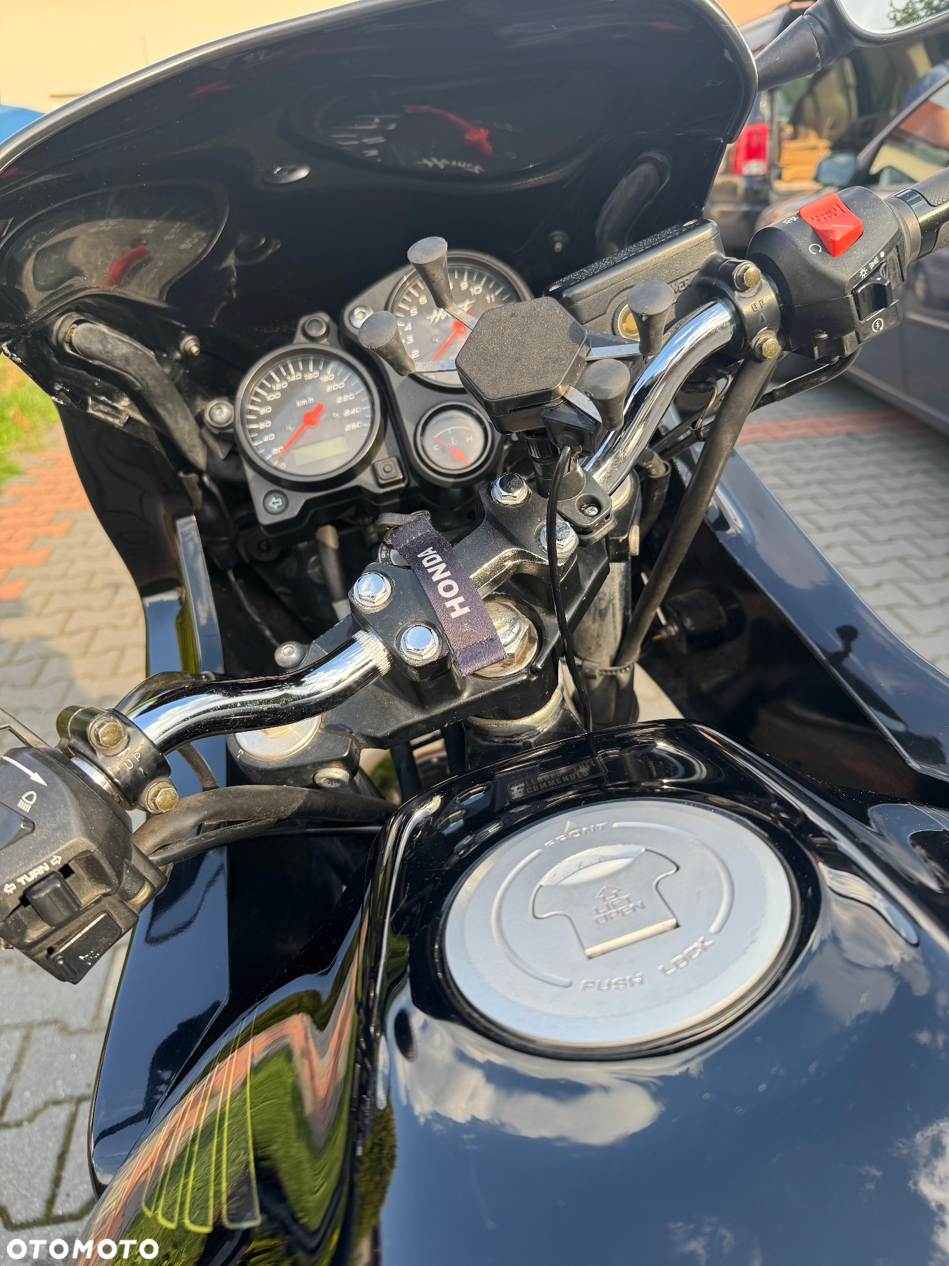 Honda Hornet - 17