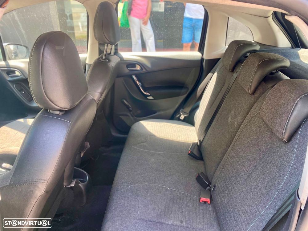 Citroën C3 1.4 HDi Confort - 17