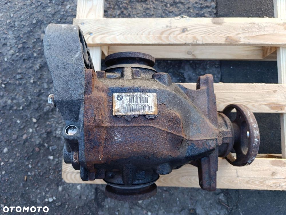 BMW E90 E91 TYLNY DYFER N47 7591016 3.15 - 1