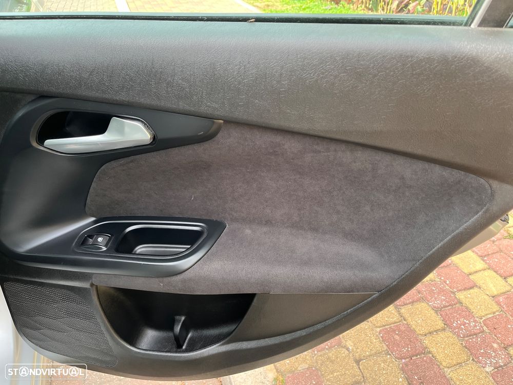 Fiat Tipo 1.3 M-Jet Lounge - 27