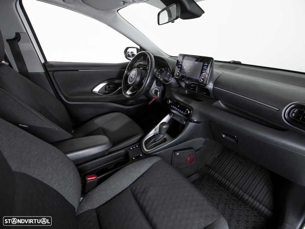 Toyota Yaris 1.5 HDF Comfort - 10