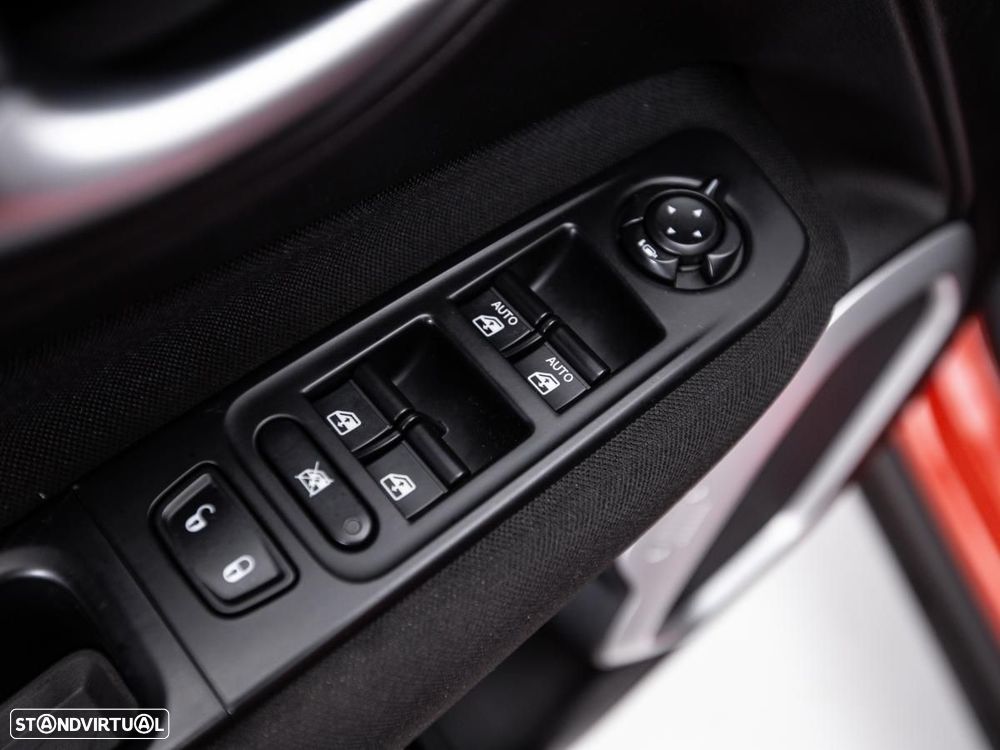 Jeep Renegade - 13