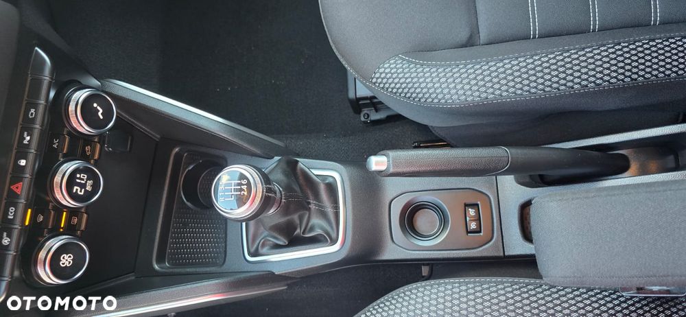 Dacia Duster 1.3 TCe FAP Prestige - 27