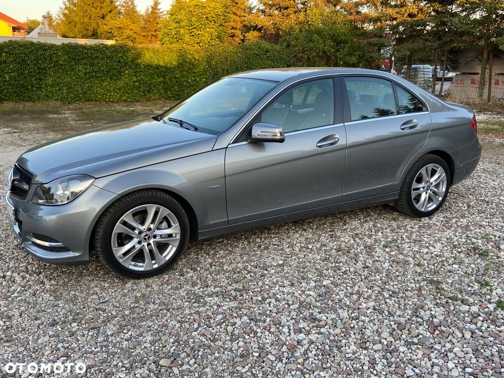 Mercedes-Benz Klasa C 180 CDI Avantgarde Edition - 14