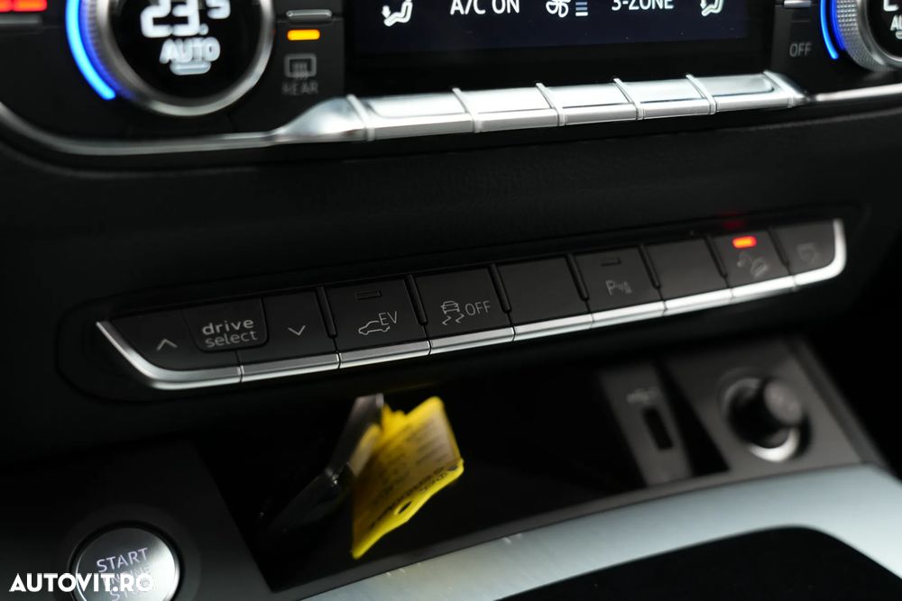 Audi Q5 50 TFSIe quattro S tronic S line - 31