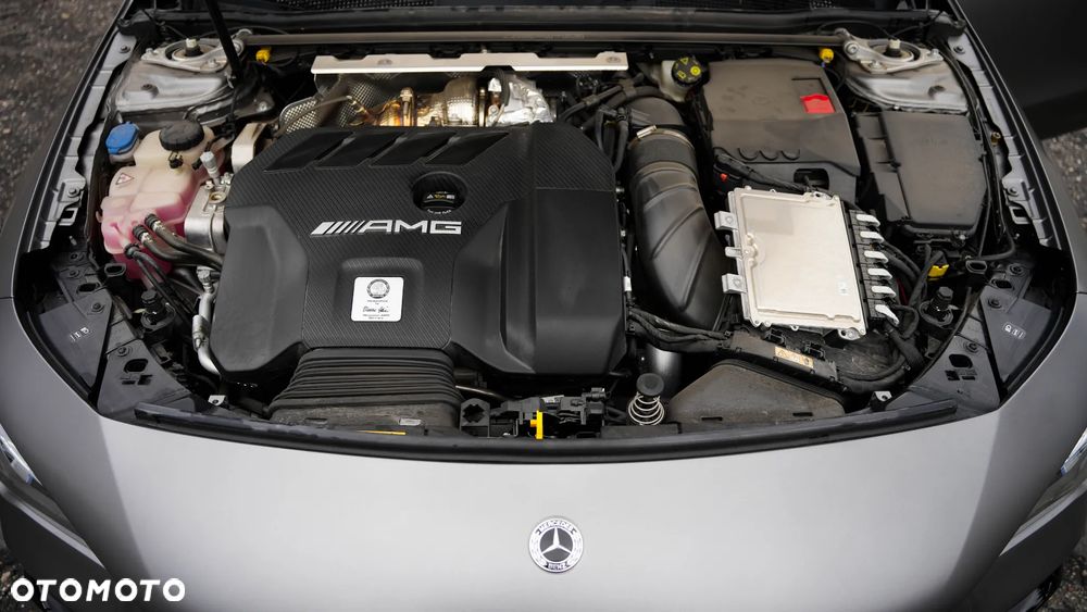 Mercedes-Benz CLA - 21