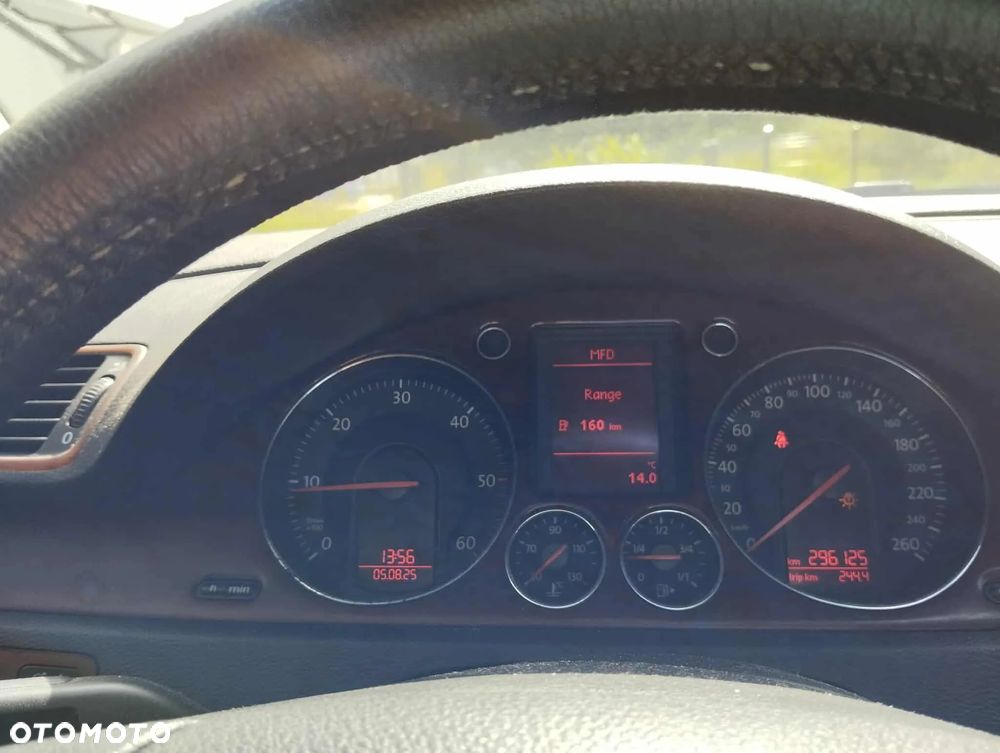 Volkswagen Passat 2.0 TDI 4Mot Comfortline - 7