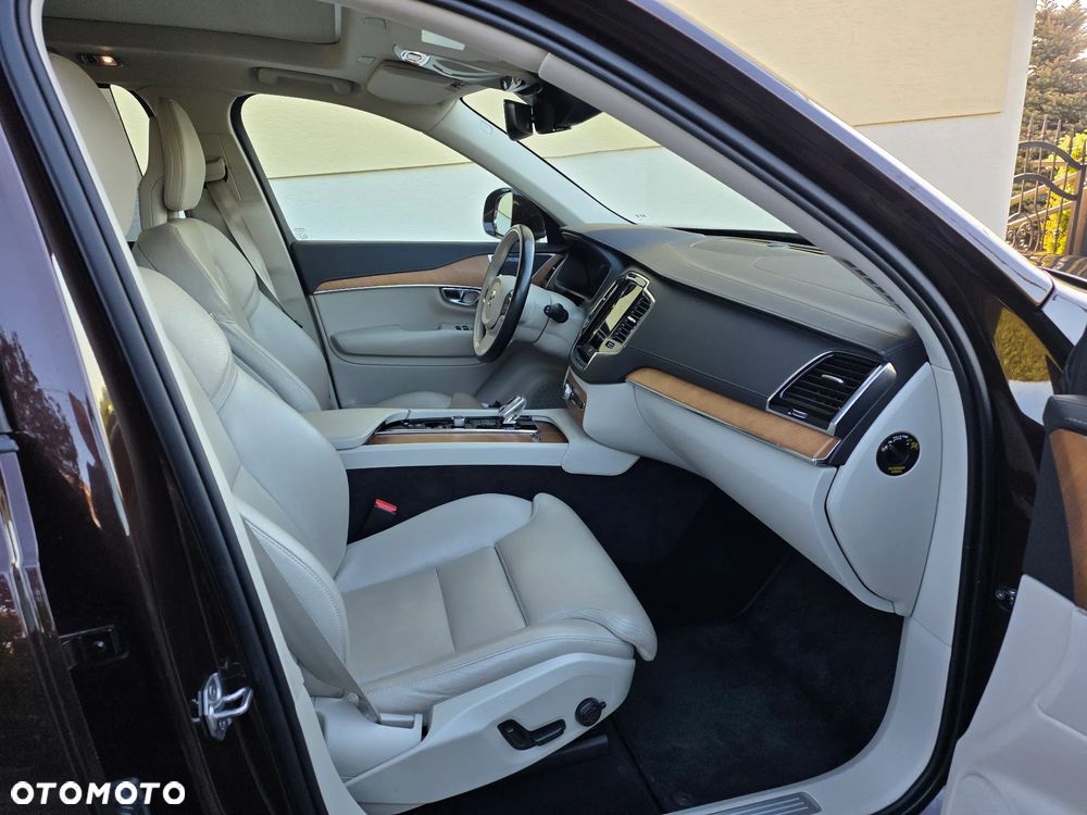 Volvo XC 90 B5 D AWD Inscription 7os - 8