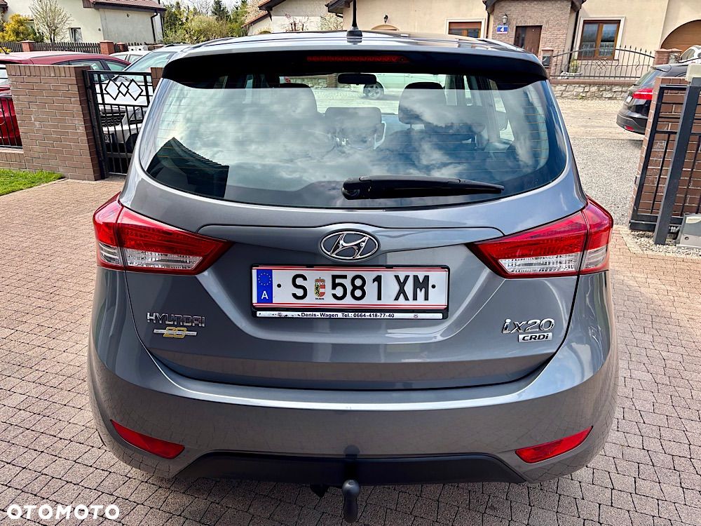 Hyundai ix20 1.4 CRDi Premium - 17