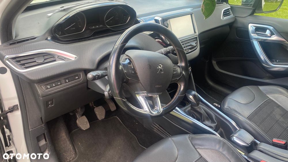 Peugeot 2008 e-HDi FAP 92 STOP & START Allure - 5