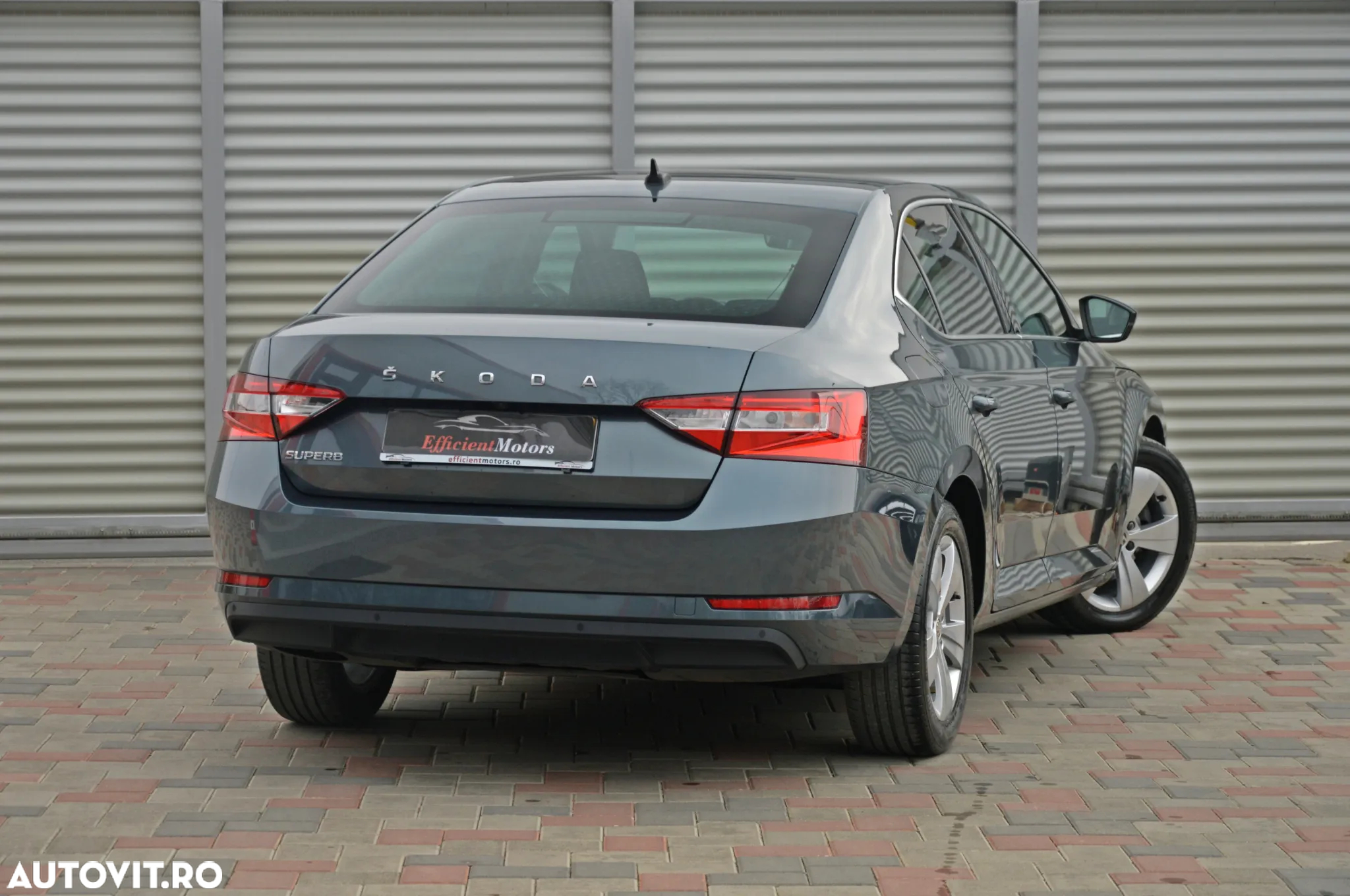 Skoda Superb 2.0 TDI DSG Active - 5