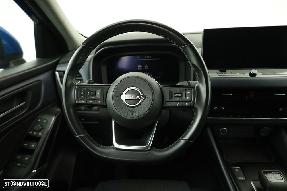Nissan Qashqai 1.3 DIG-T N-Connecta Xtronic - 14