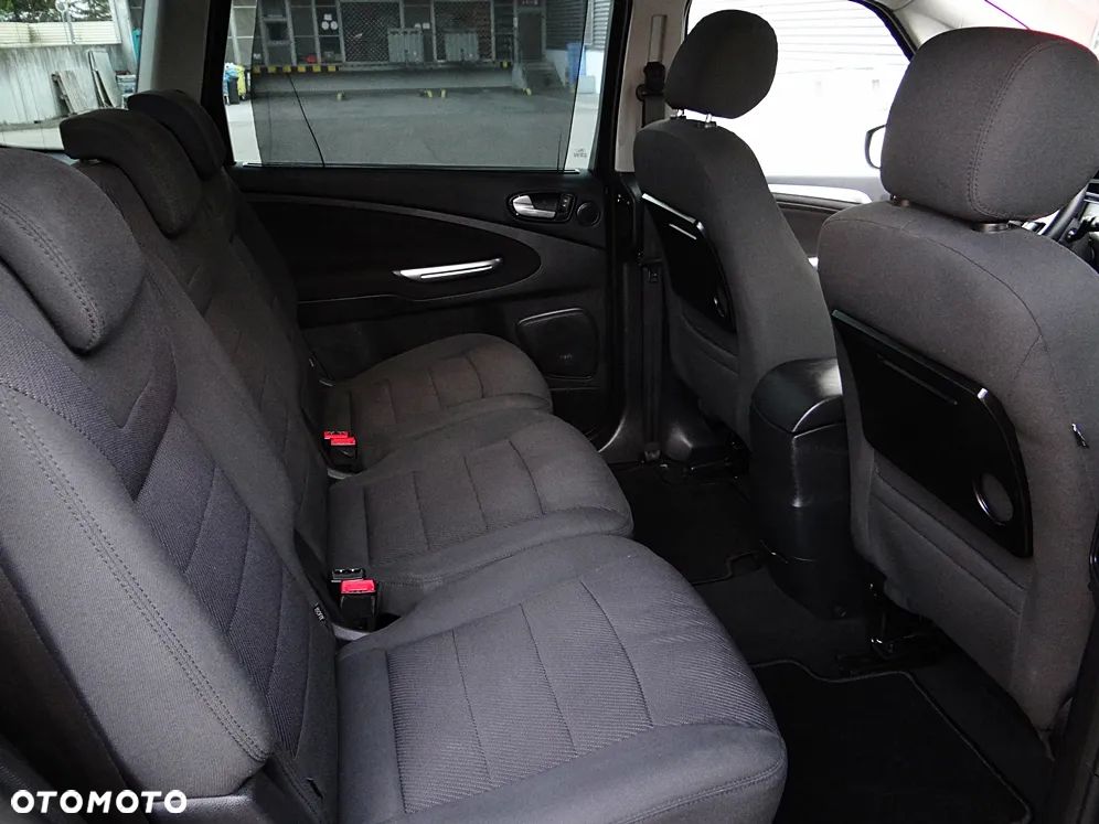 Ford S-Max 2.0 TDCi Titanium - 36