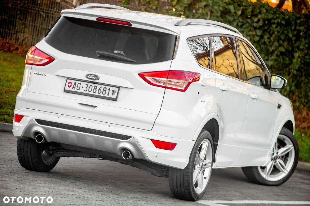 Ford Kuga 2.0 TDCi 4x4 Titanium - 11