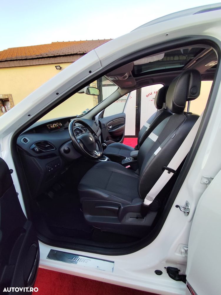 Renault Grand Scenic - 5