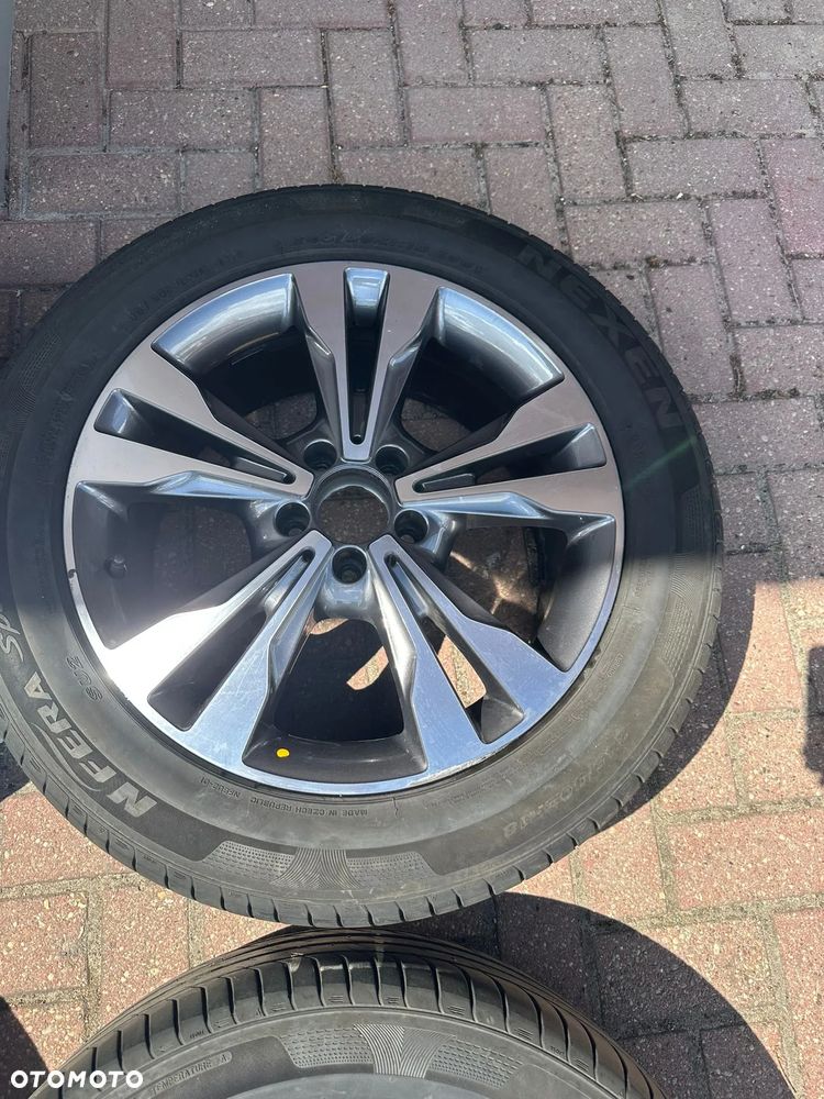 Oryginalne Alufelgi 18" wraz z oponami do Mercedes Benz V klasa - 4