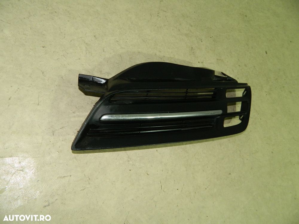 Grila radiator partea stanga, Nissan Micra, 2003, 2004, 2005, 2006,, 62330-AX600 - 8