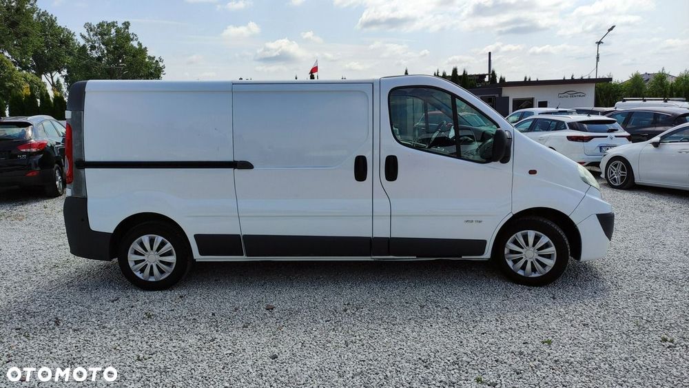 Renault Trafic - 17