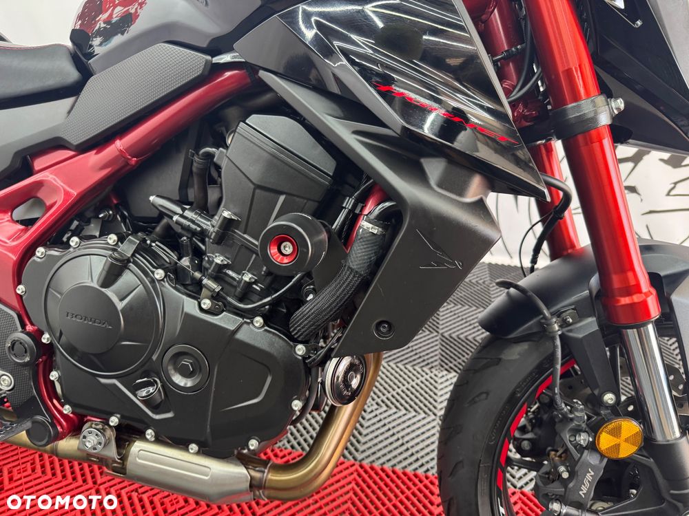 Honda Hornet - 36