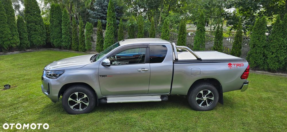 Toyota Hilux 2.4 D-4D Double Cab DLX 4x4 - 13