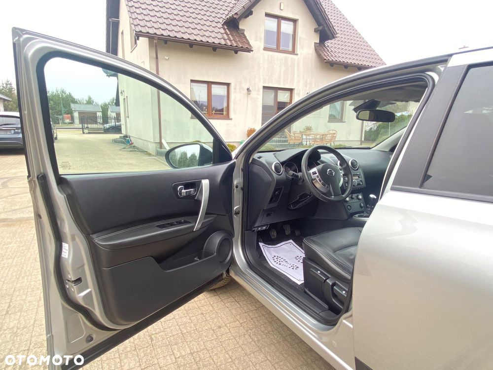 Nissan Qashqai 2.0 Tekna - 24