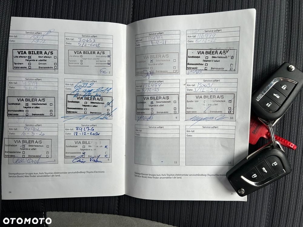 Toyota Avensis Touring Sports 1.8 Multidrive S Executive - 13