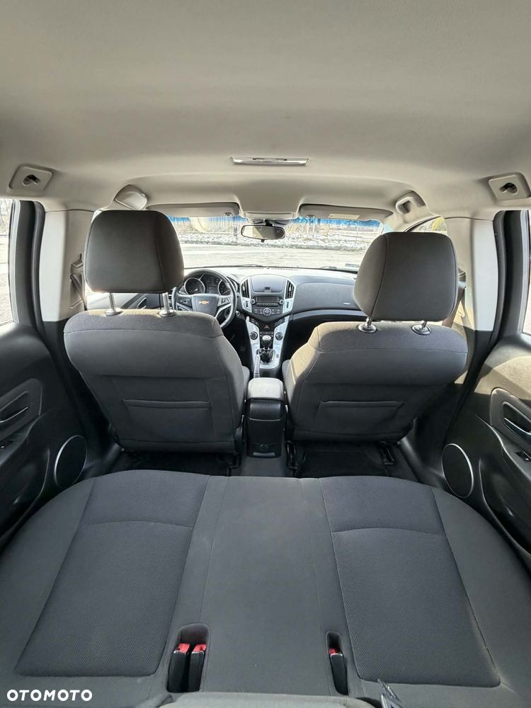 Chevrolet Cruze 1.7 D LT+ - 23