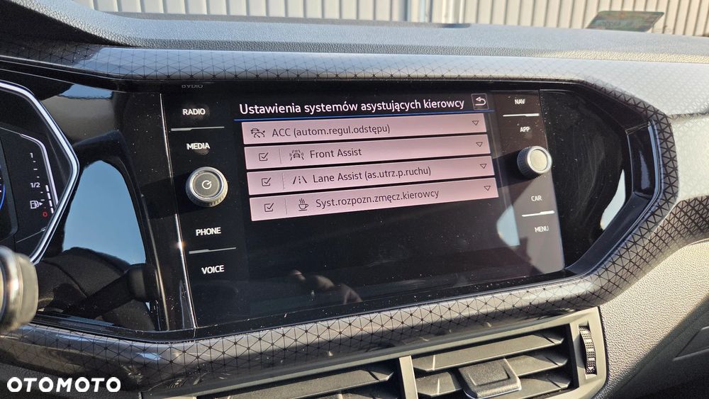 Volkswagen T-Cross 1.5 TSI ACT Style DSG - 35